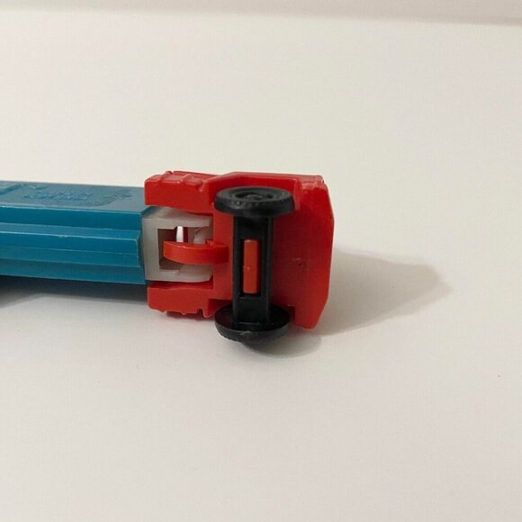 Vintage Semi Truck Pez Candy Dispenser No Feet Made in Slovenia - Picture 8 of 16